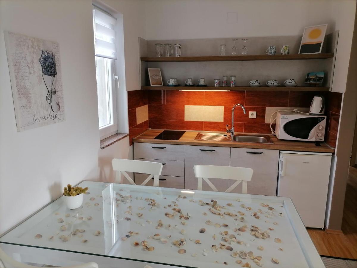 Apartman Dora Bibinje, 30 M From The Sea *