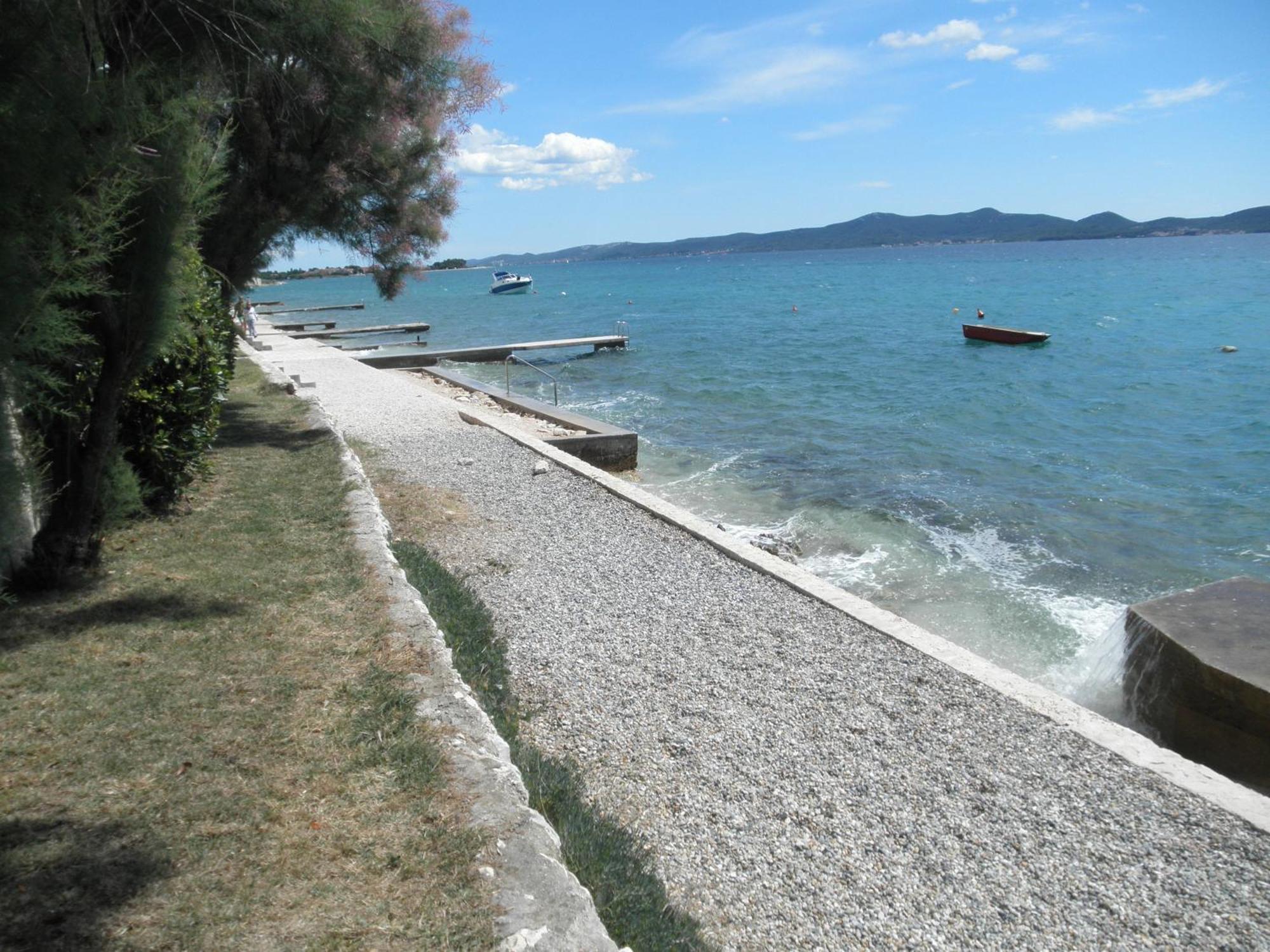 Dora Bibinje, 30 M From The Sea *