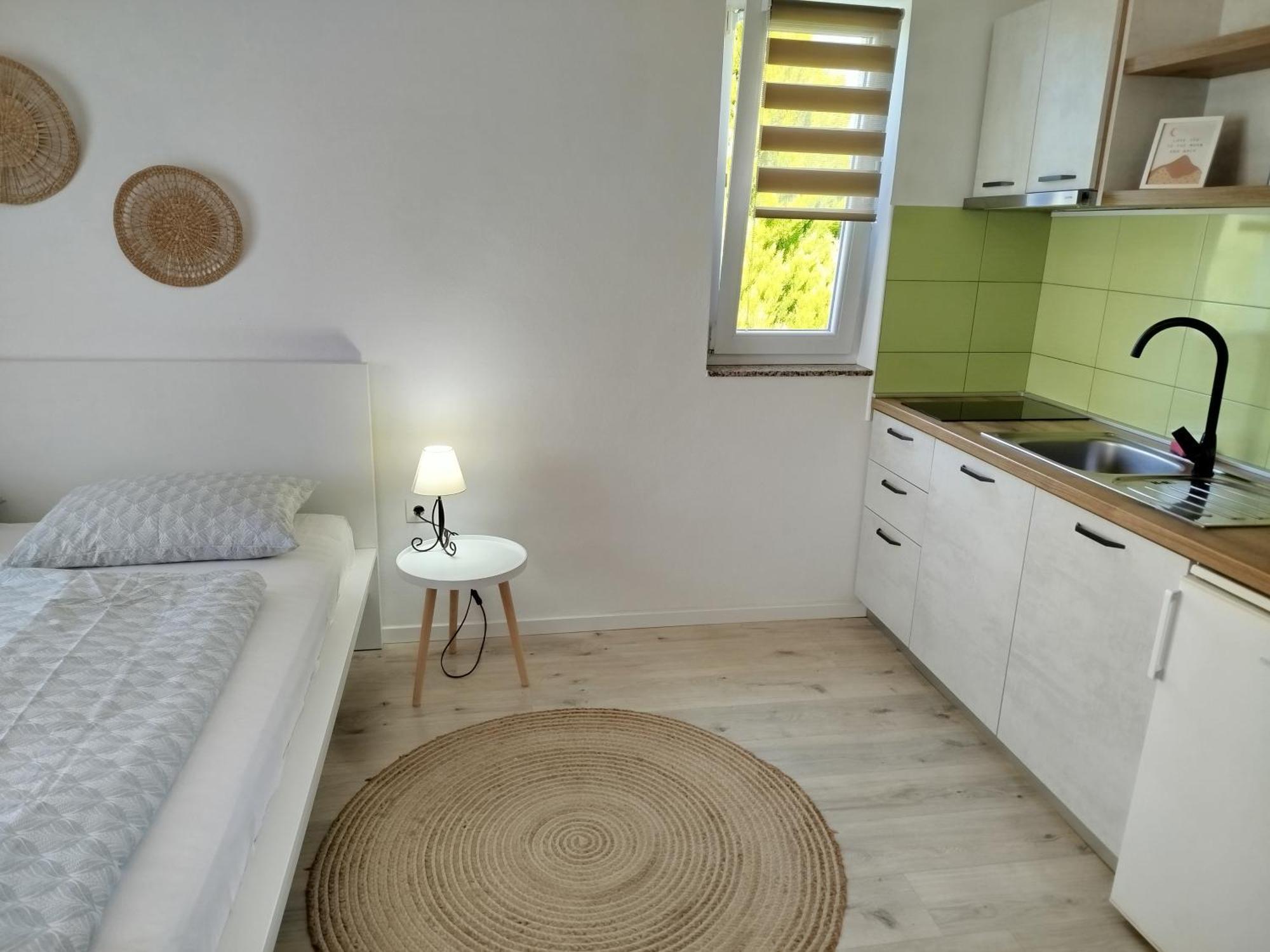 Dora Bibinje, 30 M From The Sea Bibinje