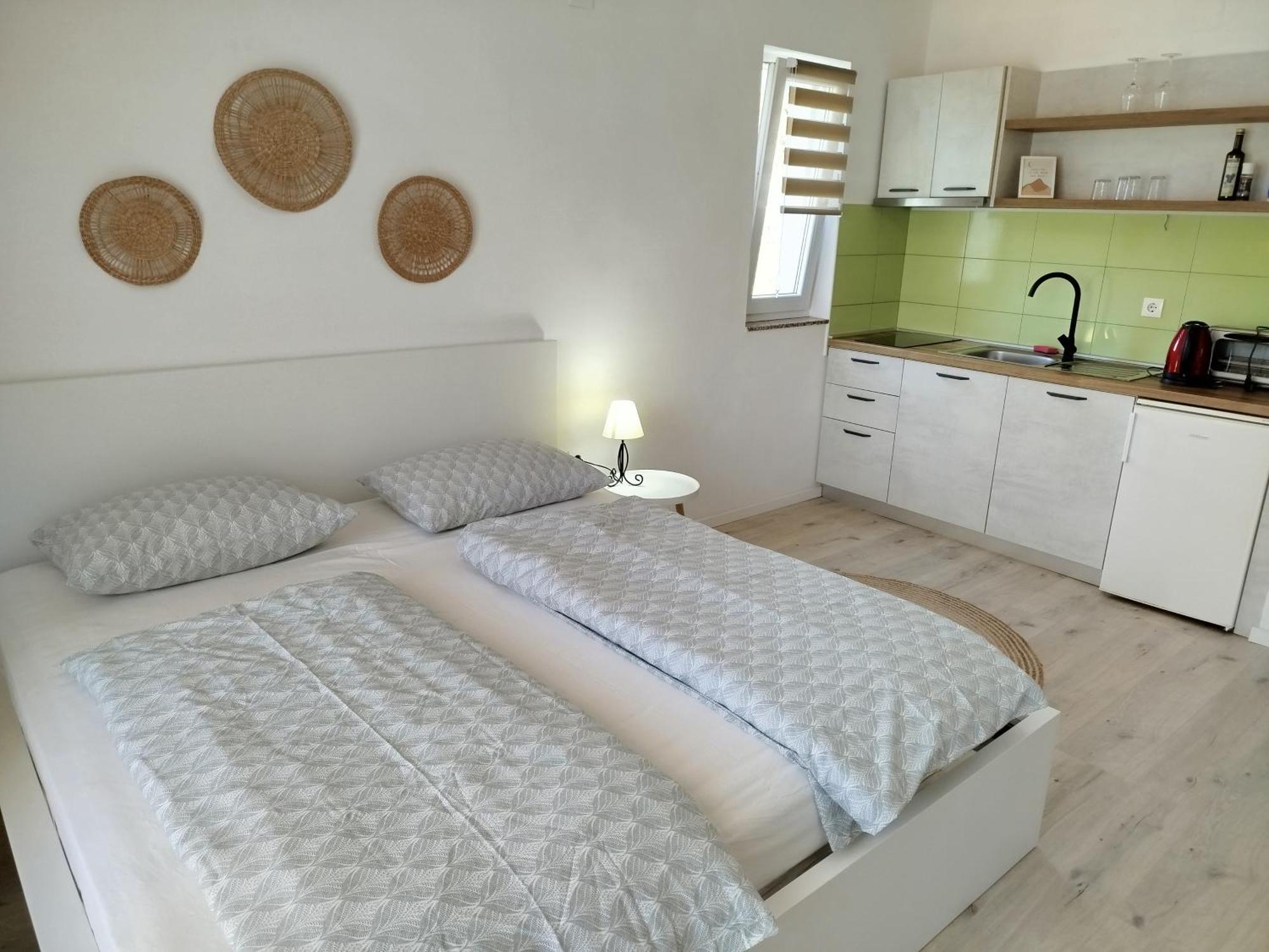 Dora Bibinje, 30 M From The Sea * Bibinje