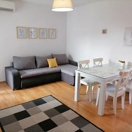 Apartments Dora Bibinje, 30 M From The Sea Exterior photo