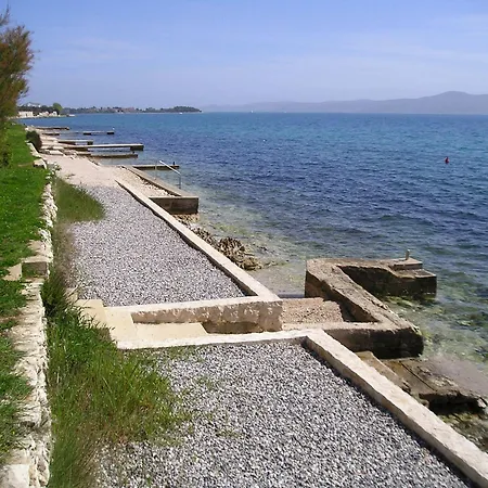 Apartments Dora Bibinje, 30 M From The Sea Room photo