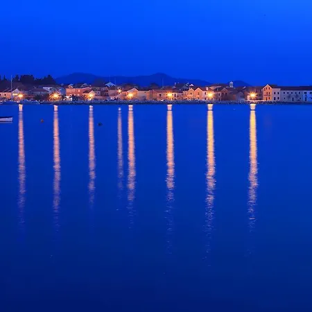 Apartments Dora Bibinje, 30 M From The Sea Exterior photo