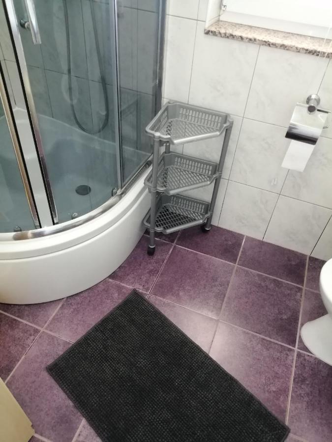 Dora Apartment